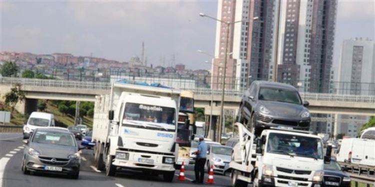 İstanbul'da ağır tonajlı araçlara sıkı denetim