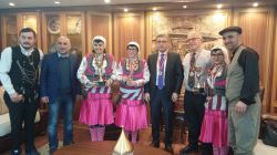 Üsküdar Belediyesi Halk Oyunları Ekibi İki Kupa Kazandı
