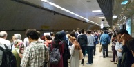 Kadıköy-Kartal metrosunda arıza: Vatandaş İBB'ye ateş püskürdü