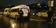Son dakika... İstanbul Üsküdar'da okul servis aracına silahlı saldırı