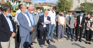 Çekmeköy'de CHP, Saadet ve İYİ Partiden satılan arsaya dur ihtarı