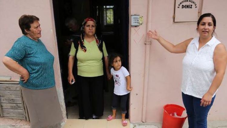 Üsküdar'da 6 Alevi Ailenin Evi İşaretlendi